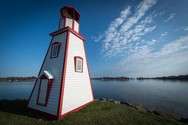 Ruby Manor Bed & Breakfast Gananoque Bagian luar foto